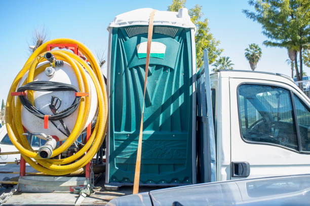 Best Affordable portable toilet rental  in Combined Locks, WI