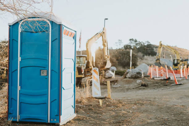 Best Construction site porta potty rental  in Combined Locks, WI