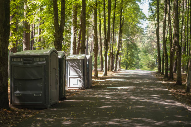 Best Portable bathroom rental  in Combined Locks, WI